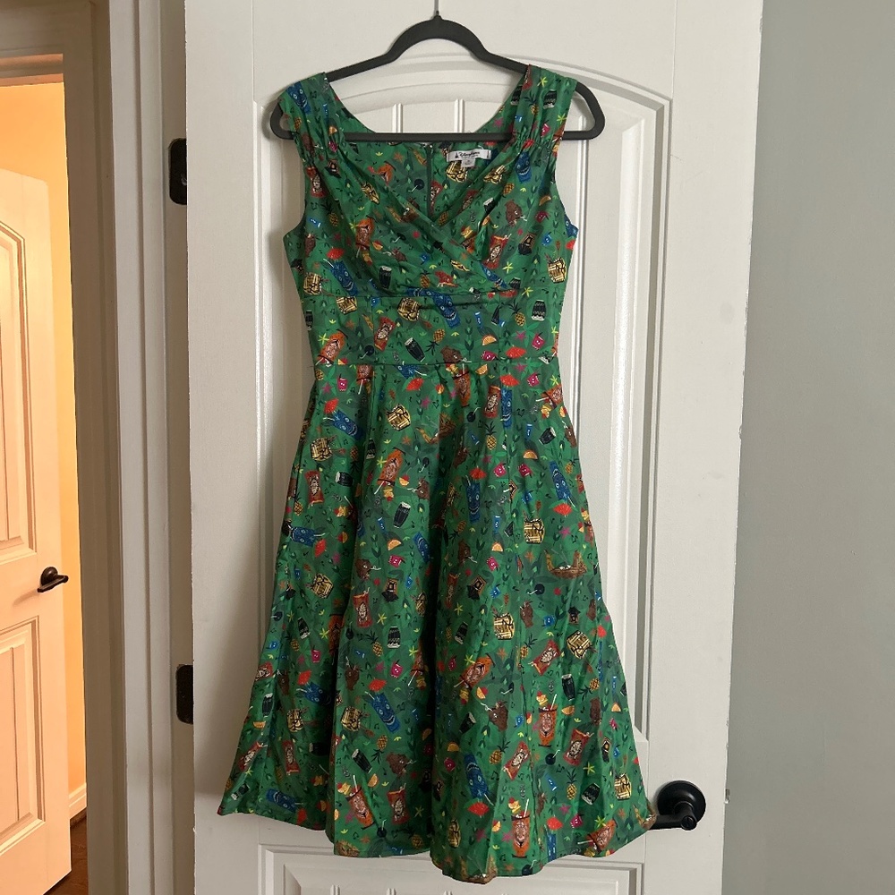 Disney Parks Trader Sam’s Tiki Dress